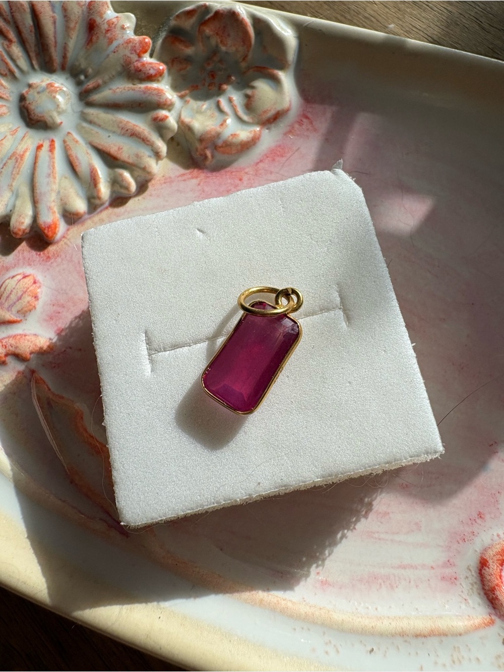 18k gold ruby pendant charm